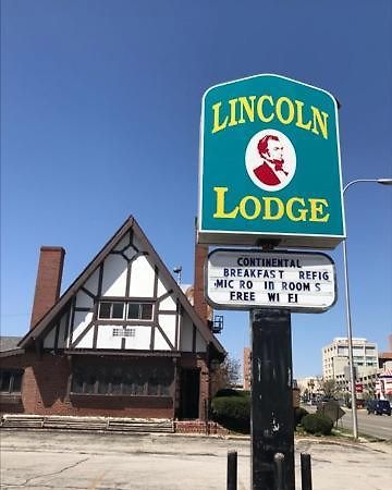The Lincoln Lodge Urbana Champaign Exterior foto