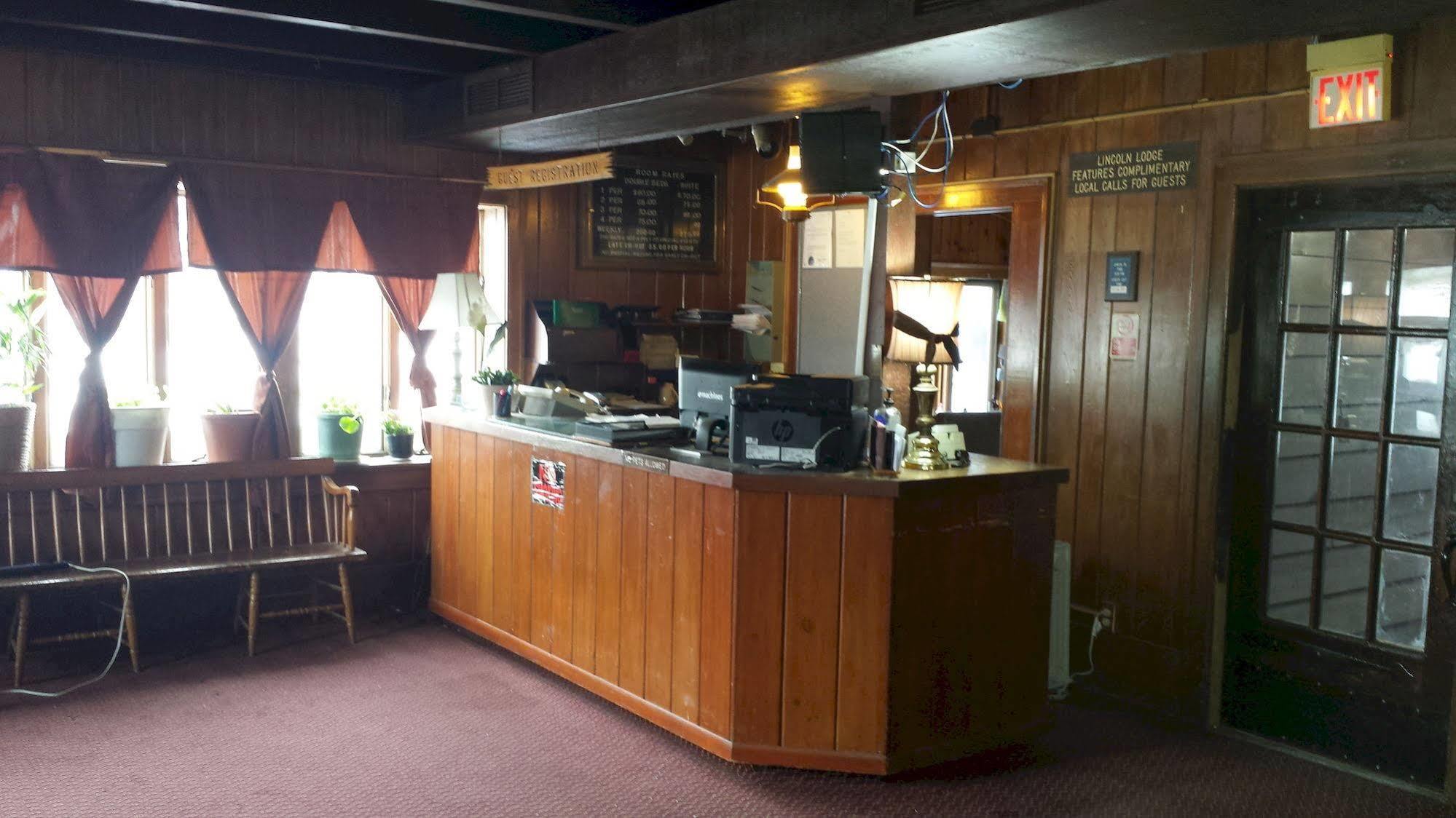 The Lincoln Lodge Urbana Champaign Exterior foto